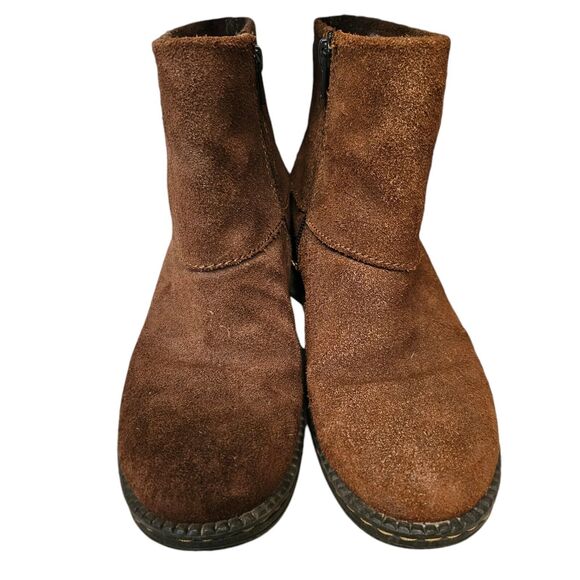 B.O.C Boots Booties Soft Brown Suede Side Zip Size CAKE 6/36 - Picture 4 of 8